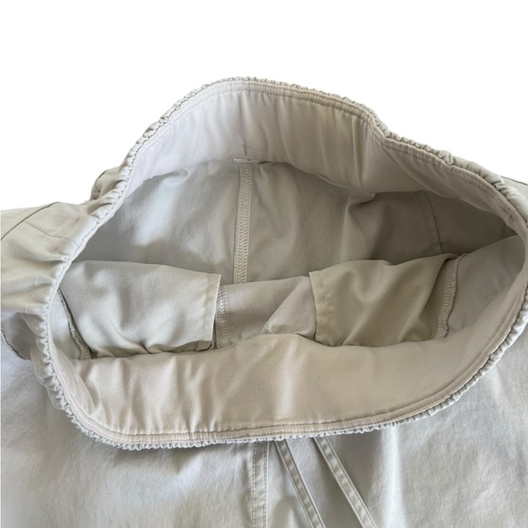 Lululemon Cinchable Waist High-Rise Woven Short 3.5" - Picture 3 of 6